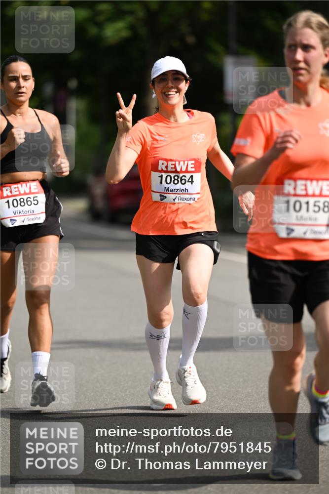 15.06.2025 - REWE Women's Run Dr. Thomas Lammeyer http://msf.ph/oto/7951845 15.06.2025 09:38:13 Laufen 10865, 10864, 10158 meine-sportfotos.de