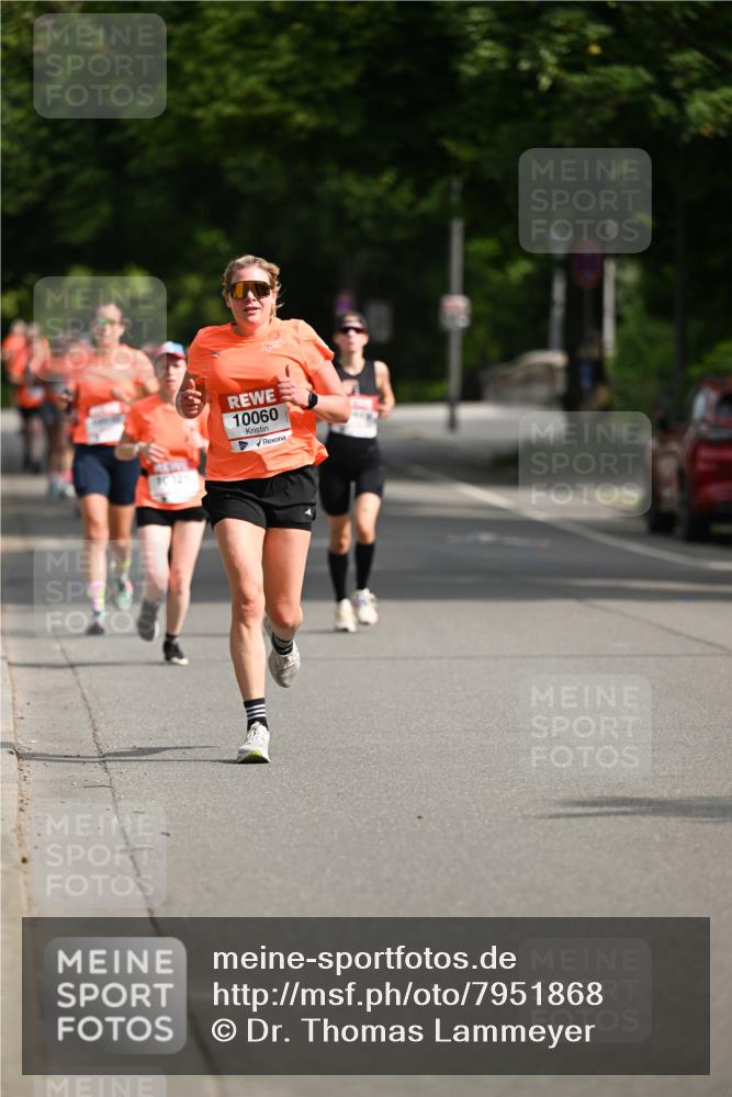 15.06.2025 - REWE Women's Run Dr. Thomas Lammeyer http://msf.ph/oto/7951868 15.06.2025 09:38:21 Laufen 10060 meine-sportfotos.de