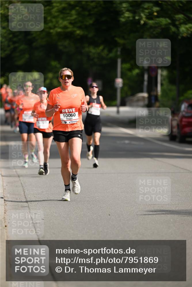 15.06.2025 - REWE Women's Run Dr. Thomas Lammeyer http://msf.ph/oto/7951869 15.06.2025 09:38:21 Laufen 10060 meine-sportfotos.de