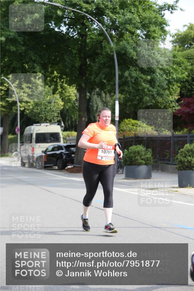 15.06.2025 - REWE Women's Run Jannik Wohlers http://msf.ph/oto/7951877 15.06.2025 09:51:33 Laufen 10761 meine-sportfotos.de