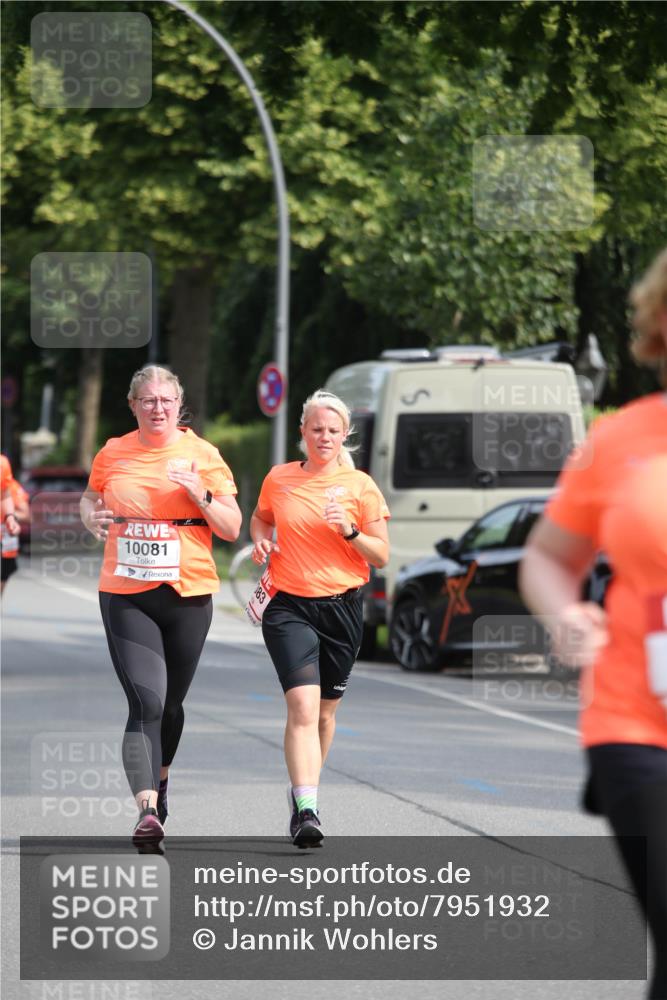 15.06.2025 - REWE Women's Run Jannik Wohlers http://msf.ph/oto/7951932 15.06.2025 09:51:46 Laufen 10081, 183 meine-sportfotos.de
