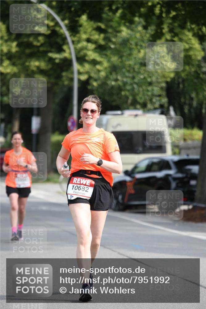15.06.2025 - REWE Women's Run Jannik Wohlers http://msf.ph/oto/7951992 15.06.2025 09:51:51 Laufen 10682 meine-sportfotos.de