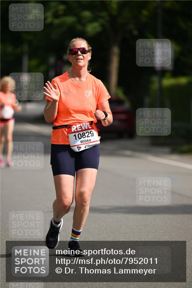 15.06.2025 - REWE Women's Run Dr. Thomas Lammeyer http://msf.ph/oto/7952011 15.06.2025 09:38:30 Laufen 10829 meine-sportfotos.de