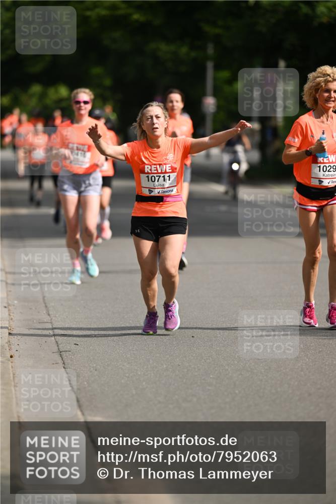 15.06.2025 - REWE Women's Run Dr. Thomas Lammeyer http://msf.ph/oto/7952063 15.06.2025 09:38:34 Laufen 10711 meine-sportfotos.de