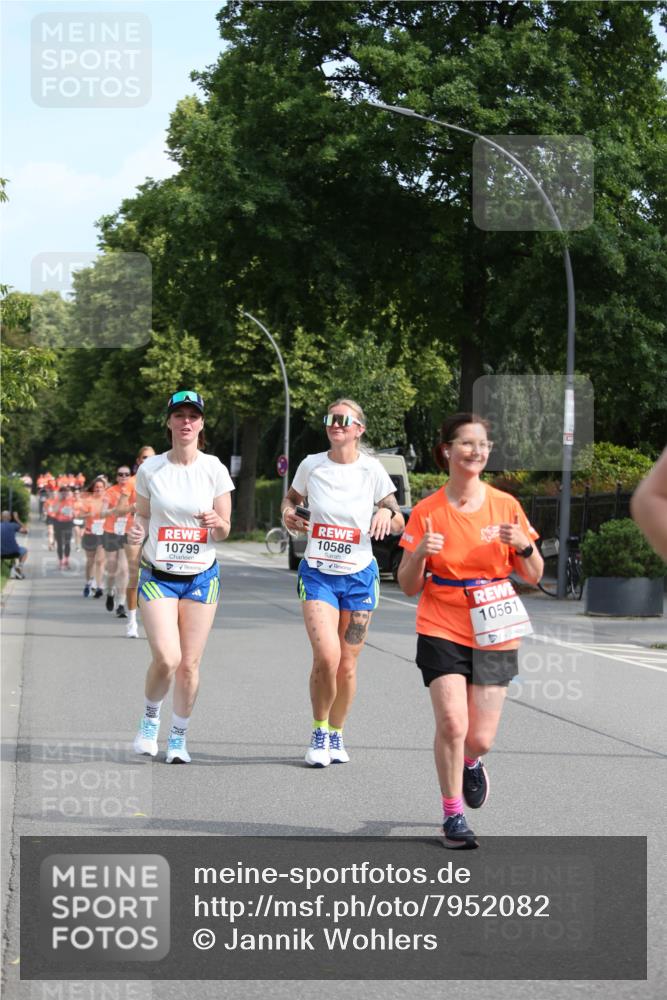15.06.2025 - REWE Women's Run Jannik Wohlers http://msf.ph/oto/7952082 15.06.2025 09:51:58 Laufen 10799, 10586, 10561 meine-sportfotos.de