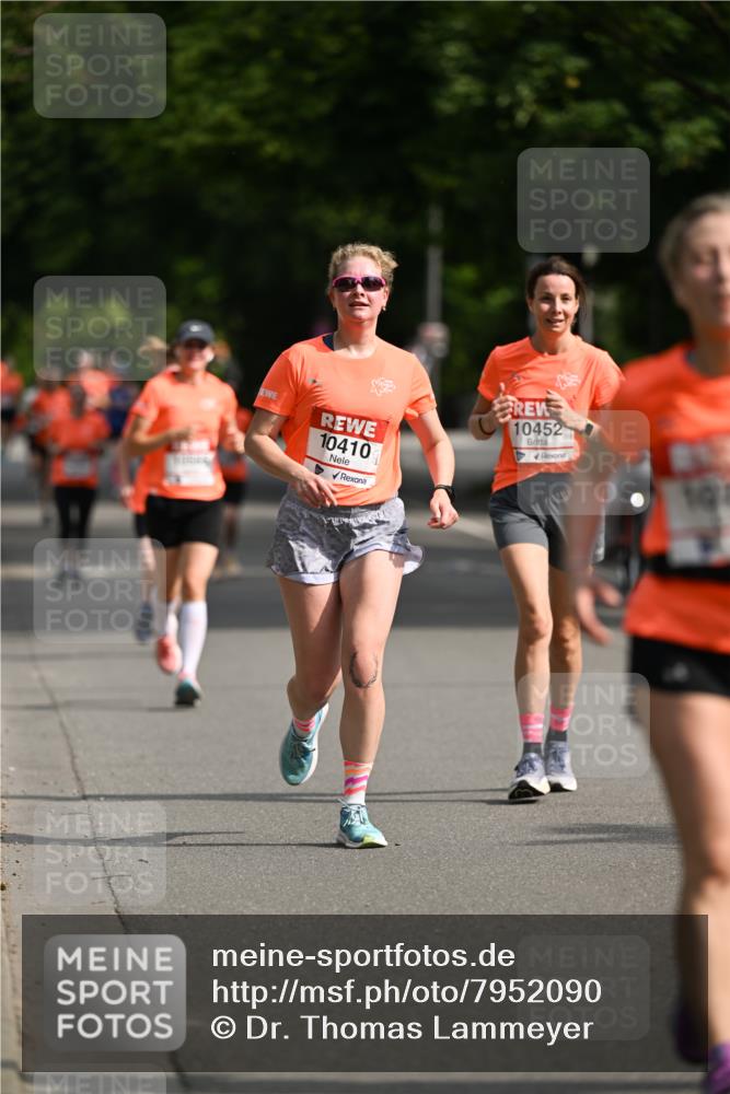 15.06.2025 - REWE Women's Run Dr. Thomas Lammeyer http://msf.ph/oto/7952090 15.06.2025 09:38:37 Laufen 10410, 10452, 101 meine-sportfotos.de