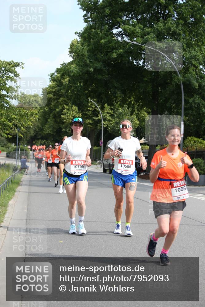15.06.2025 - REWE Women's Run Jannik Wohlers http://msf.ph/oto/7952093 15.06.2025 09:51:58 Laufen 10799, 10586, 10561 meine-sportfotos.de