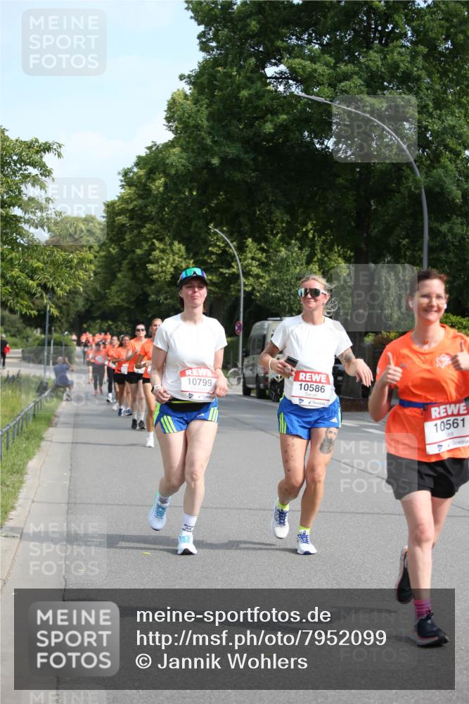 15.06.2025 - REWE Women's Run Jannik Wohlers http://msf.ph/oto/7952099 15.06.2025 09:51:58 Laufen 10799, 10586, 10561 meine-sportfotos.de