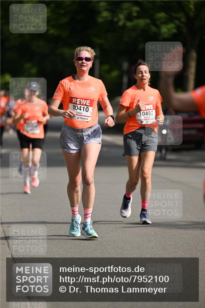 15.06.2025 - REWE Women's Run Dr. Thomas Lammeyer http://msf.ph/oto/7952100 15.06.2025 09:38:37 Laufen 10410, 10452 meine-sportfotos.de