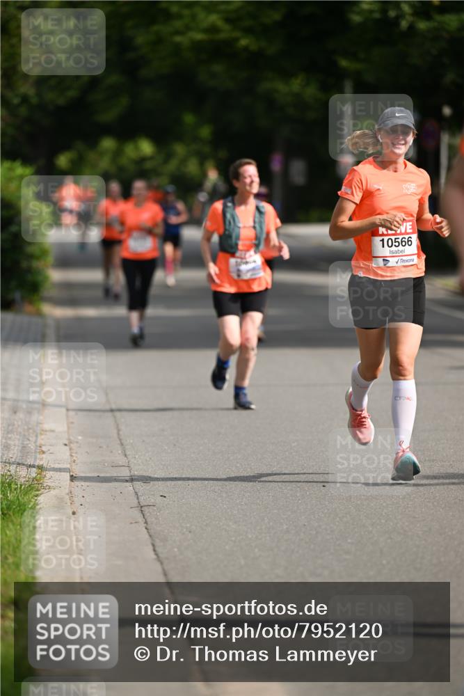 15.06.2025 - REWE Women's Run Dr. Thomas Lammeyer http://msf.ph/oto/7952120 15.06.2025 09:38:40 Laufen 10566 meine-sportfotos.de