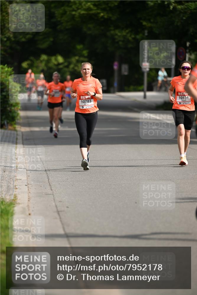 15.06.2025 - REWE Women's Run Dr. Thomas Lammeyer http://msf.ph/oto/7952178 15.06.2025 09:38:44 Laufen 10783, 10134 meine-sportfotos.de