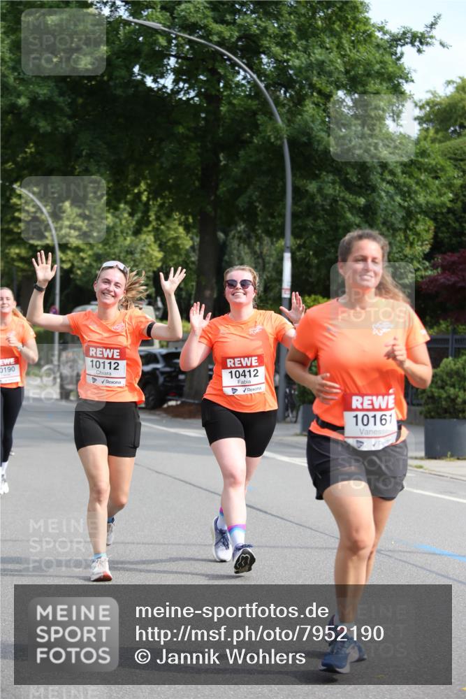 15.06.2025 - REWE Women's Run Jannik Wohlers http://msf.ph/oto/7952190 15.06.2025 09:52:07 Laufen 0190, 10112, 10412, 10161 meine-sportfotos.de