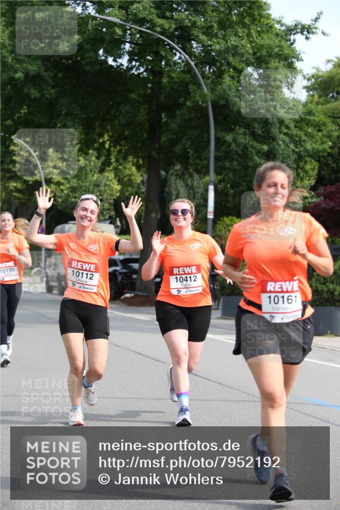 15.06.2025 - REWE Women's Run Jannik Wohlers http://msf.ph/oto/7952192 15.06.2025 09:52:08 Laufen 10112, 10190, 10412, 10161 meine-sportfotos.de