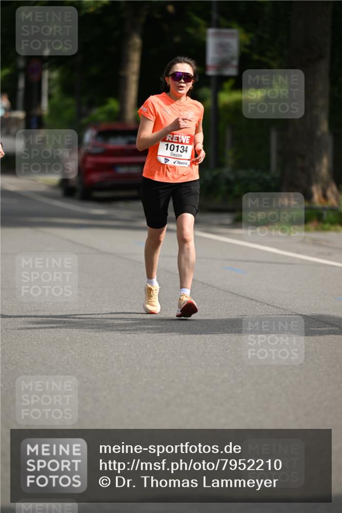 15.06.2025 - REWE Women's Run Dr. Thomas Lammeyer http://msf.ph/oto/7952210 15.06.2025 09:38:46 Laufen 10134 meine-sportfotos.de
