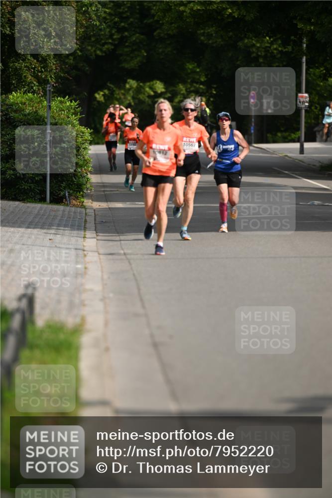 15.06.2025 - REWE Women's Run Dr. Thomas Lammeyer http://msf.ph/oto/7952220 15.06.2025 09:38:48 Laufen 38912 meine-sportfotos.de