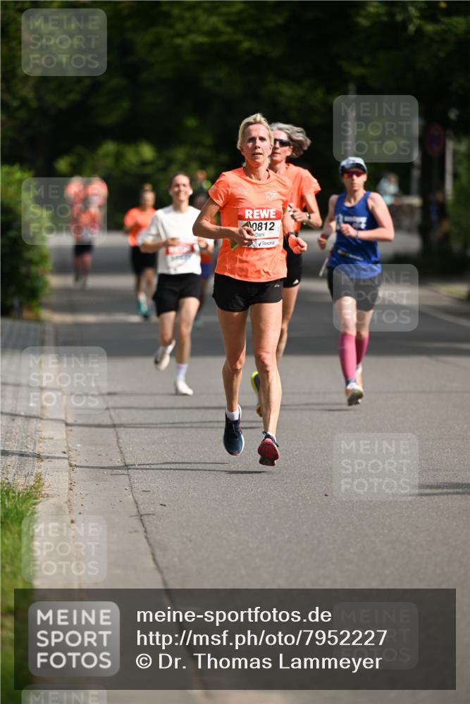 15.06.2025 - REWE Women's Run Dr. Thomas Lammeyer http://msf.ph/oto/7952227 15.06.2025 09:38:52 Laufen 0812 meine-sportfotos.de