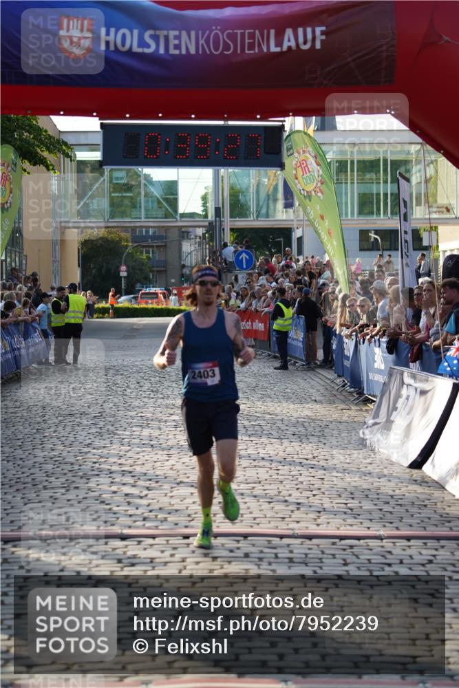 13.06.2025 - Holstenköstenlauf Felixshl http://msf.ph/oto/7952239 13.06.2025 19:39:26 Laufen 2403 meine-sportfotos.de
