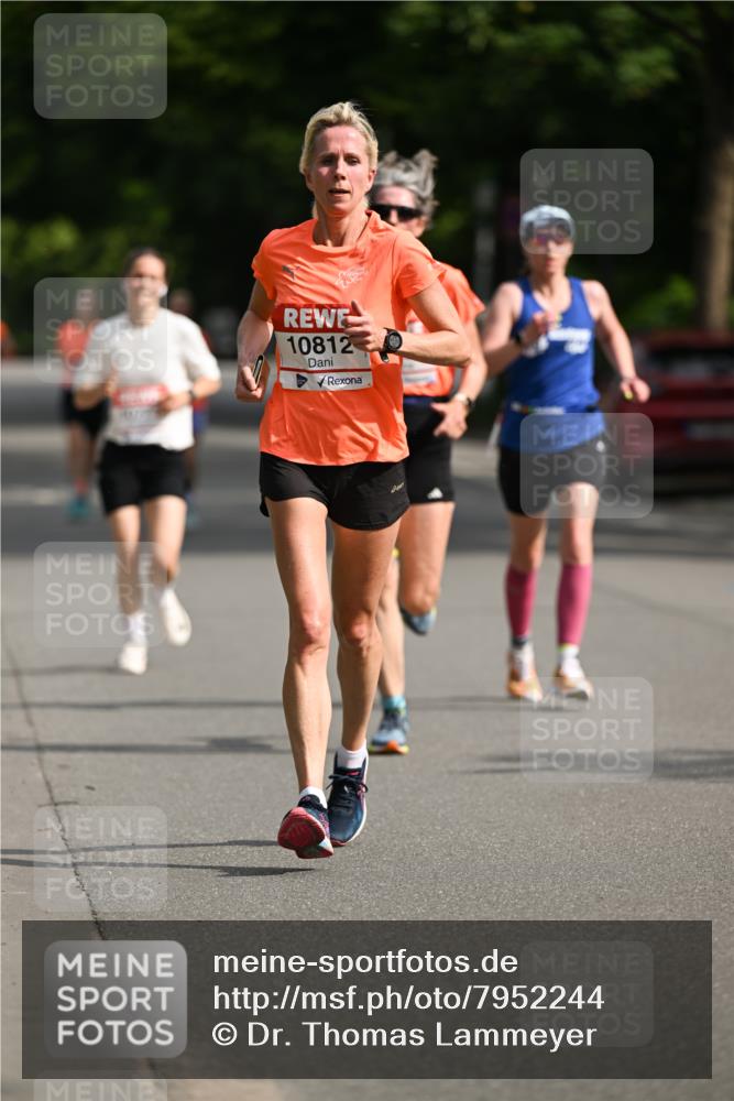 15.06.2025 - REWE Women's Run Dr. Thomas Lammeyer http://msf.ph/oto/7952244 15.06.2025 09:38:54 Laufen 10812 meine-sportfotos.de