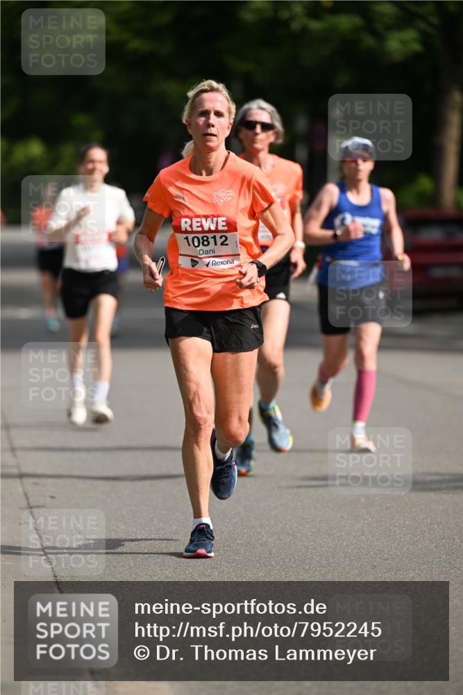 15.06.2025 - REWE Women's Run Dr. Thomas Lammeyer http://msf.ph/oto/7952245 15.06.2025 09:38:54 Laufen 10812 meine-sportfotos.de