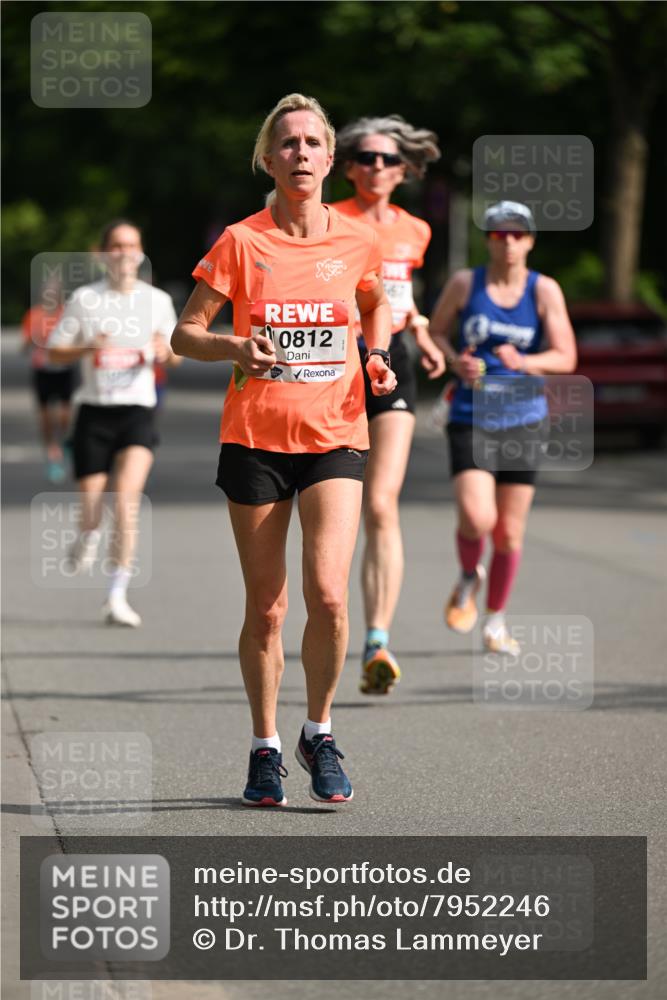 15.06.2025 - REWE Women's Run Dr. Thomas Lammeyer http://msf.ph/oto/7952246 15.06.2025 09:38:54 Laufen 0812 meine-sportfotos.de