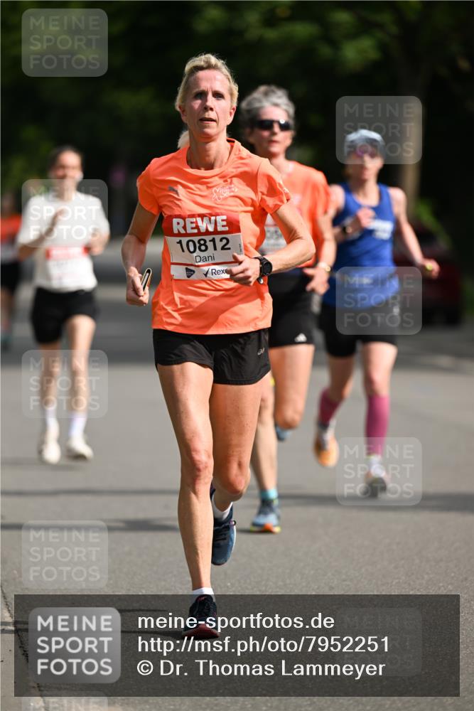 15.06.2025 - REWE Women's Run Dr. Thomas Lammeyer http://msf.ph/oto/7952251 15.06.2025 09:38:54 Laufen 10812 meine-sportfotos.de