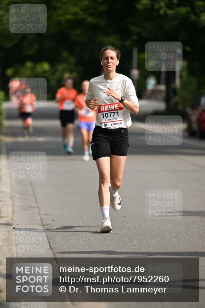 15.06.2025 - REWE Women's Run Dr. Thomas Lammeyer http://msf.ph/oto/7952260 15.06.2025 09:38:56 Laufen 10771 meine-sportfotos.de