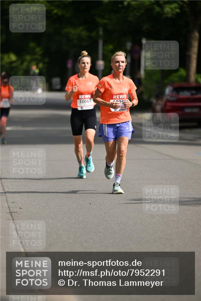 15.06.2025 - REWE Women's Run Dr. Thomas Lammeyer http://msf.ph/oto/7952291 15.06.2025 09:39:01 Laufen 10063 meine-sportfotos.de
