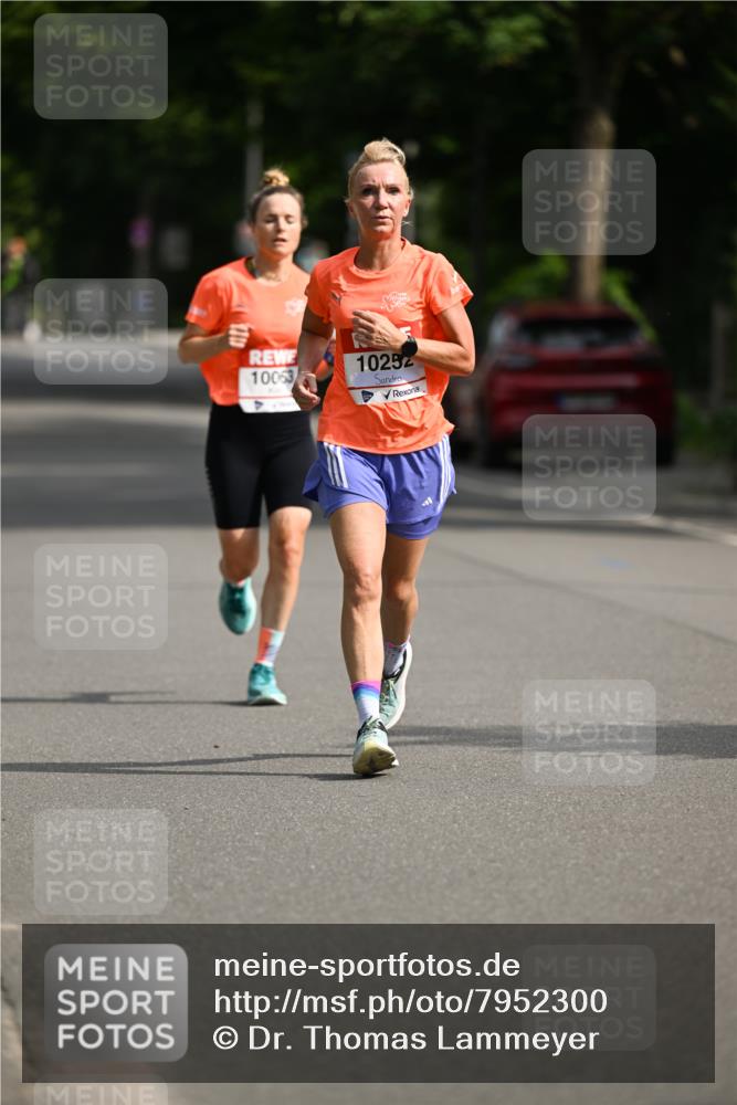 15.06.2025 - REWE Women's Run Dr. Thomas Lammeyer http://msf.ph/oto/7952300 15.06.2025 09:39:02 Laufen 1210, 10053, 10252 meine-sportfotos.de