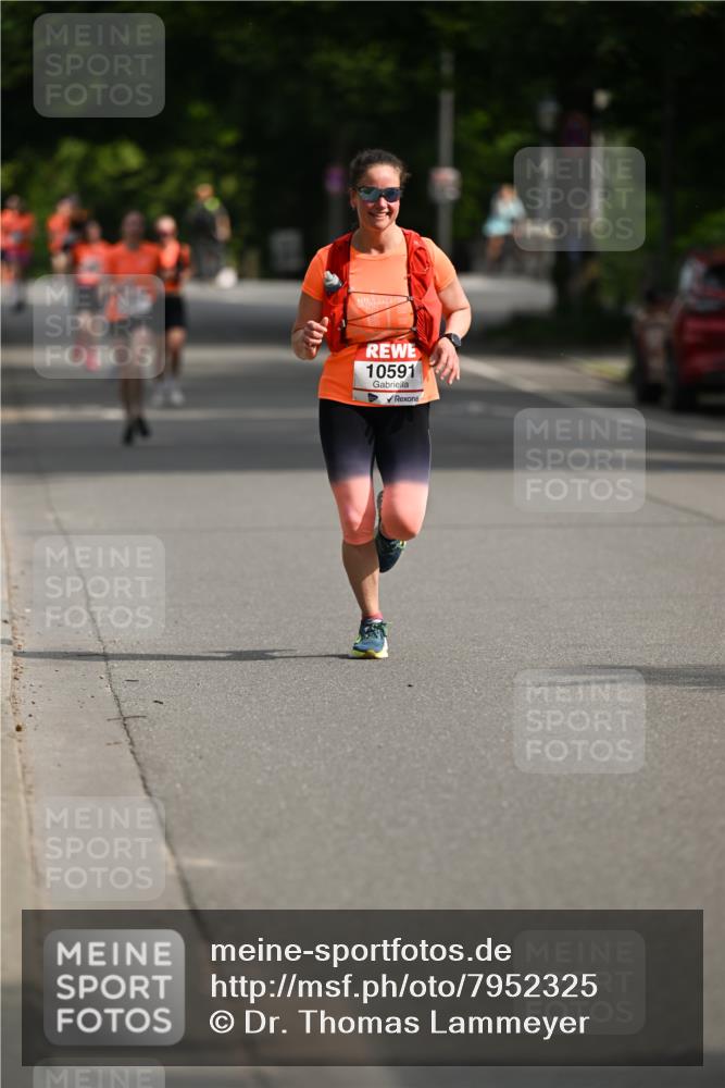 15.06.2025 - REWE Women's Run Dr. Thomas Lammeyer http://msf.ph/oto/7952325 15.06.2025 09:39:08 Laufen 10591 meine-sportfotos.de