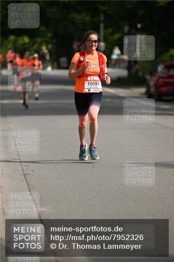 15.06.2025 - REWE Women's Run Dr. Thomas Lammeyer http://msf.ph/oto/7952326 15.06.2025 09:39:08 Laufen 10591 meine-sportfotos.de