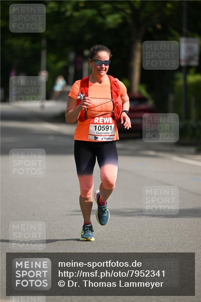 15.06.2025 - REWE Women's Run Dr. Thomas Lammeyer http://msf.ph/oto/7952341 15.06.2025 09:39:09 Laufen 10591 meine-sportfotos.de