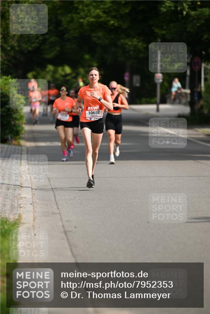 15.06.2025 - REWE Women's Run Dr. Thomas Lammeyer http://msf.ph/oto/7952353 15.06.2025 09:39:14 Laufen 10692 meine-sportfotos.de