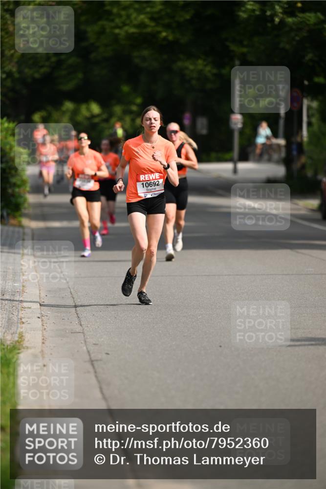 15.06.2025 - REWE Women's Run Dr. Thomas Lammeyer http://msf.ph/oto/7952360 15.06.2025 09:39:14 Laufen 10692 meine-sportfotos.de
