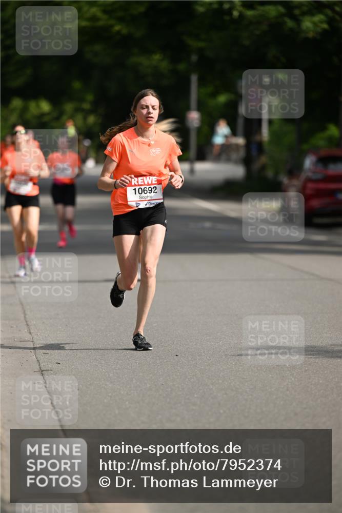 15.06.2025 - REWE Women's Run Dr. Thomas Lammeyer http://msf.ph/oto/7952374 15.06.2025 09:39:16 Laufen 10692 meine-sportfotos.de