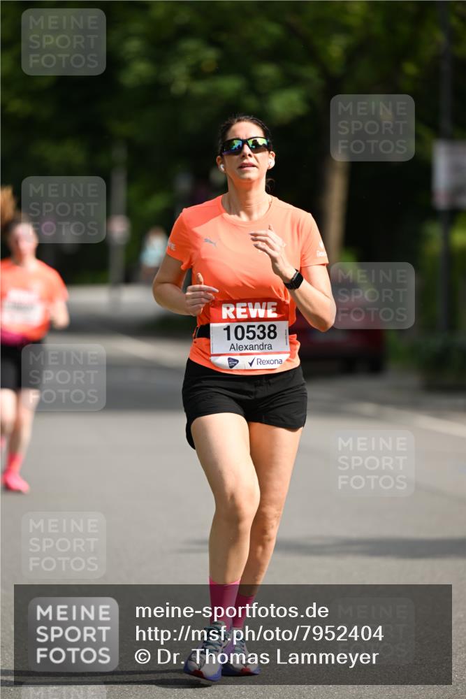 15.06.2025 - REWE Women's Run Dr. Thomas Lammeyer http://msf.ph/oto/7952404 15.06.2025 09:39:22 Laufen 10538 meine-sportfotos.de
