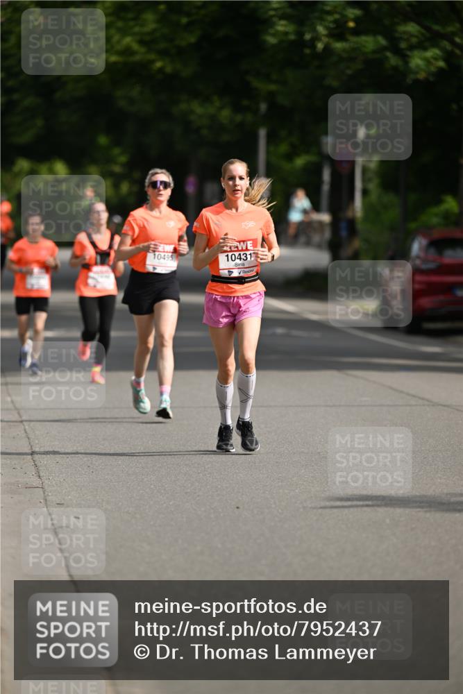15.06.2025 - REWE Women's Run Dr. Thomas Lammeyer http://msf.ph/oto/7952437 15.06.2025 09:39:30 Laufen 10495, 10431 meine-sportfotos.de
