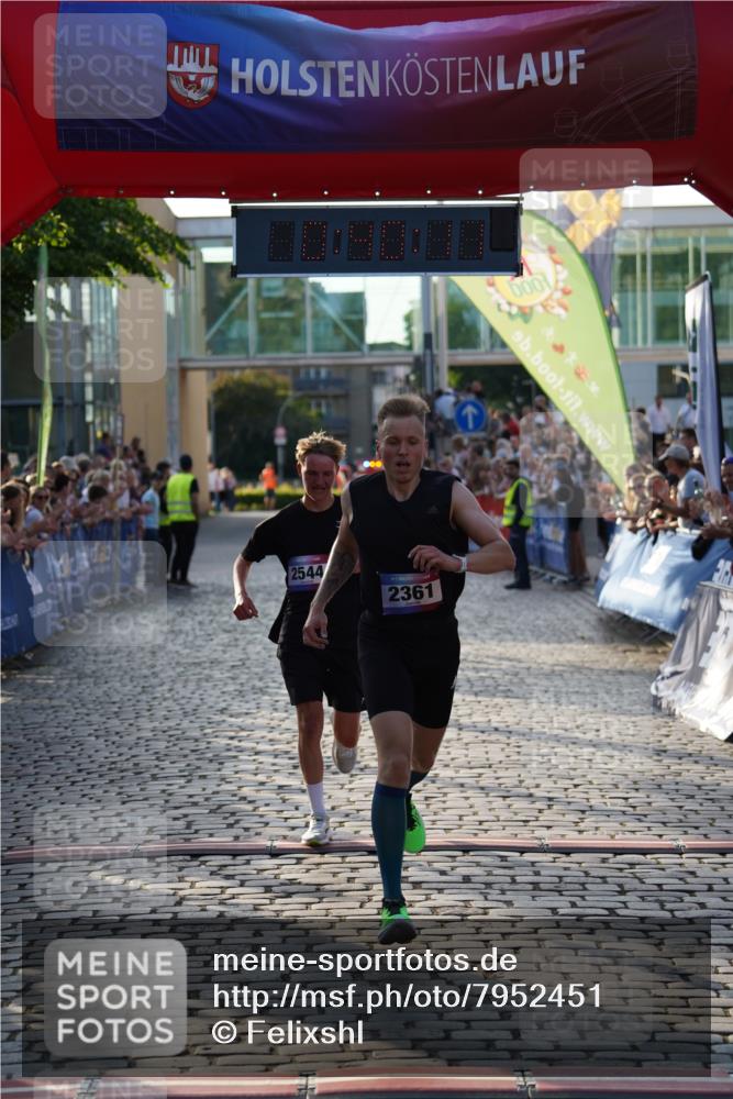 13.06.2025 - Holstenköstenlauf Felixshl http://msf.ph/oto/7952451 13.06.2025 19:40:11 Laufen 2361, 2544 meine-sportfotos.de