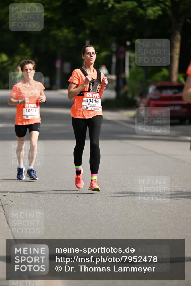 15.06.2025 - REWE Women's Run Dr. Thomas Lammeyer http://msf.ph/oto/7952478 15.06.2025 09:39:35 Laufen 10549, 10446 meine-sportfotos.de