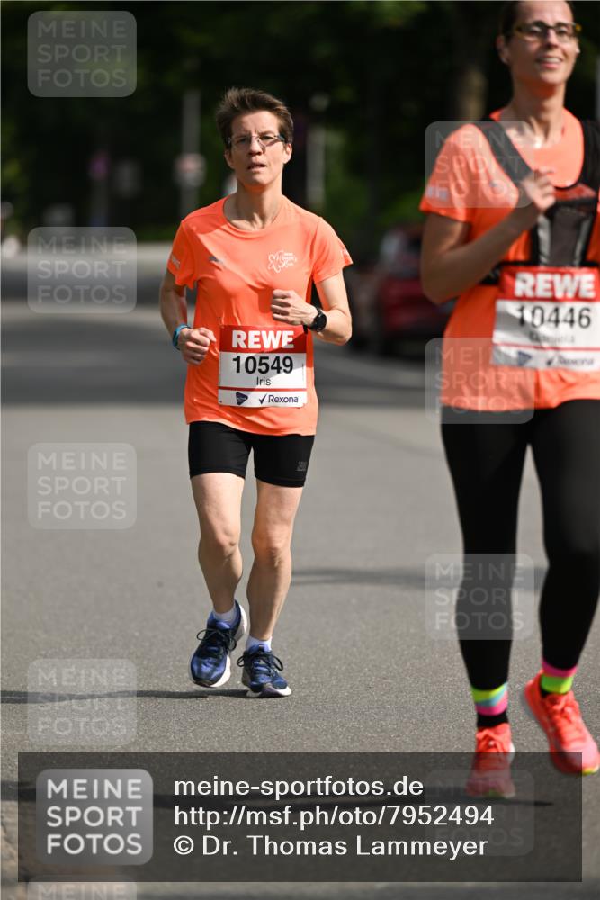 15.06.2025 - REWE Women's Run Dr. Thomas Lammeyer http://msf.ph/oto/7952494 15.06.2025 09:39:38 Laufen 10549, 10446 meine-sportfotos.de