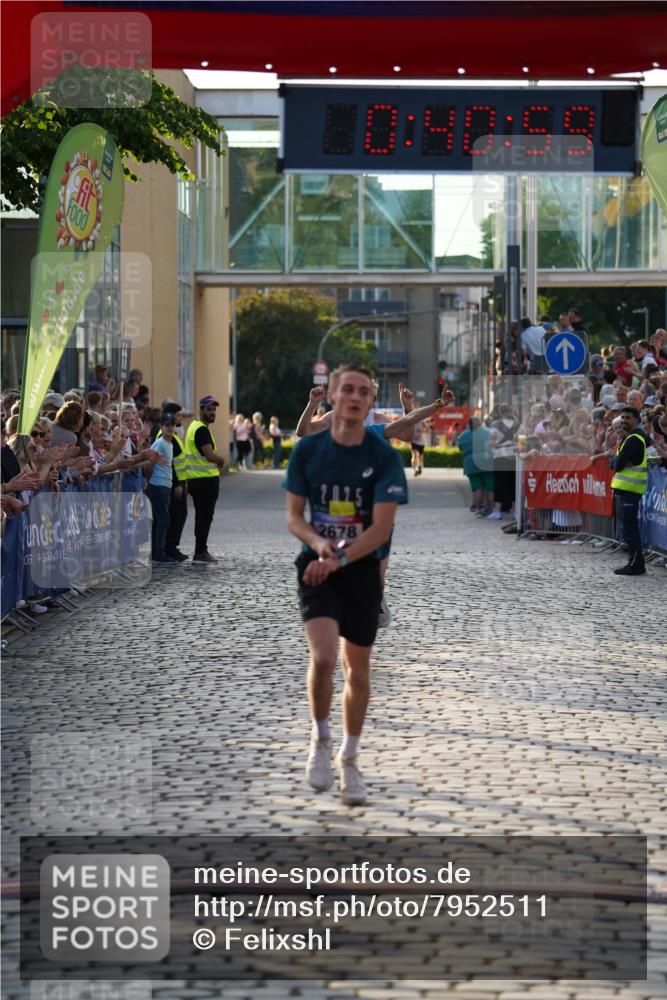13.06.2025 - Holstenköstenlauf Felixshl http://msf.ph/oto/7952511 13.06.2025 19:40:58 Laufen 2039, 2678, 3911 meine-sportfotos.de
