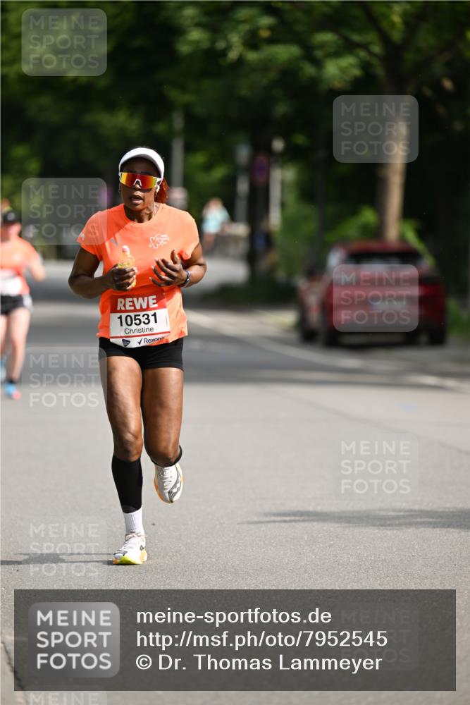 15.06.2025 - REWE Women's Run Dr. Thomas Lammeyer http://msf.ph/oto/7952545 15.06.2025 09:40:01 Laufen 10531 meine-sportfotos.de