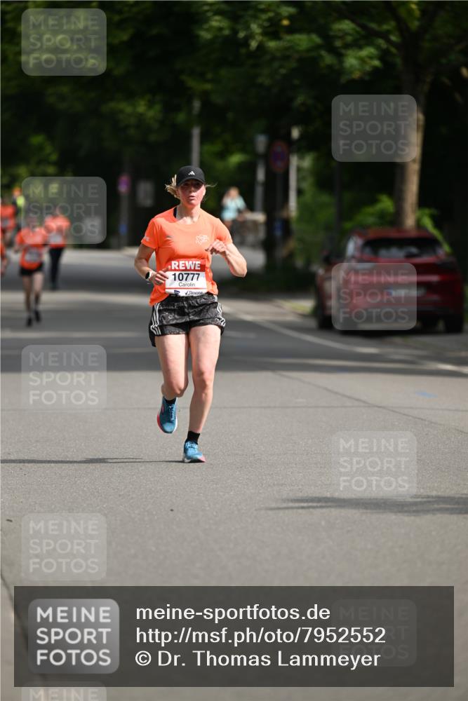 15.06.2025 - REWE Women's Run Dr. Thomas Lammeyer http://msf.ph/oto/7952552 15.06.2025 09:40:05 Laufen 10777 meine-sportfotos.de