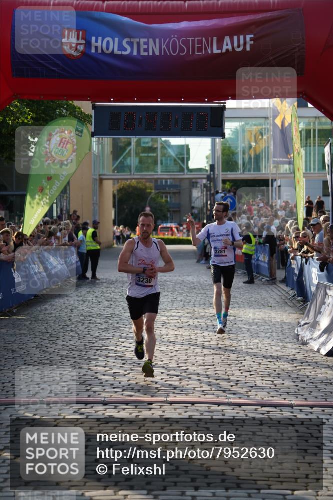 13.06.2025 - Holstenköstenlauf Felixshl http://msf.ph/oto/7952630 13.06.2025 19:41:16 Laufen 2281, 3230 meine-sportfotos.de