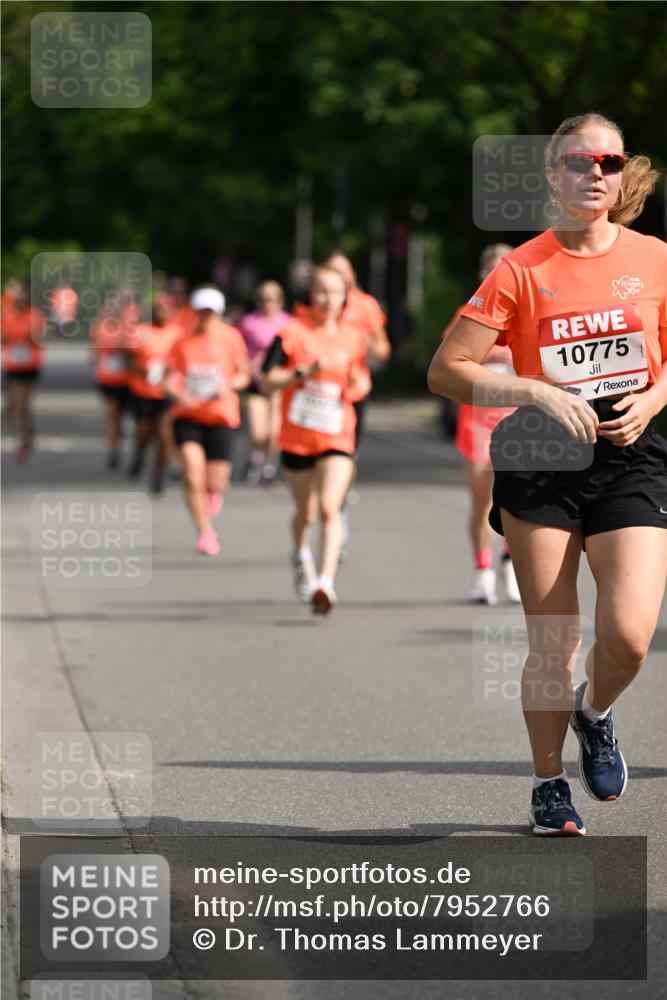15.06.2025 - REWE Women's Run Dr. Thomas Lammeyer http://msf.ph/oto/7952766 15.06.2025 09:40:42 Laufen 10775 meine-sportfotos.de