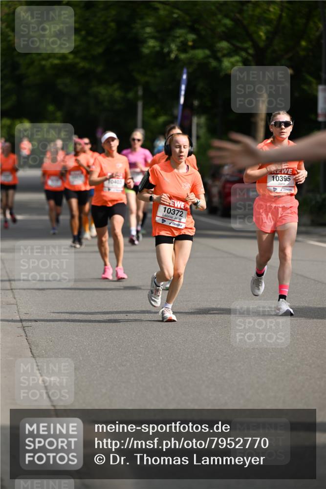 15.06.2025 - REWE Women's Run Dr. Thomas Lammeyer http://msf.ph/oto/7952770 15.06.2025 09:40:42 Laufen 10372, 10395 meine-sportfotos.de