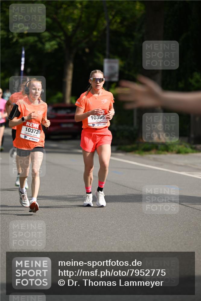 15.06.2025 - REWE Women's Run Dr. Thomas Lammeyer http://msf.ph/oto/7952775 15.06.2025 09:40:43 Laufen 10372, 10395 meine-sportfotos.de