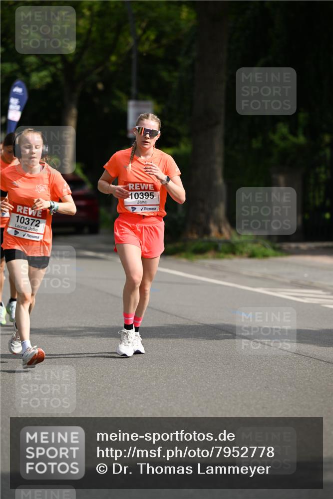 15.06.2025 - REWE Women's Run Dr. Thomas Lammeyer http://msf.ph/oto/7952778 15.06.2025 09:40:43 Laufen 10372, 10395 meine-sportfotos.de