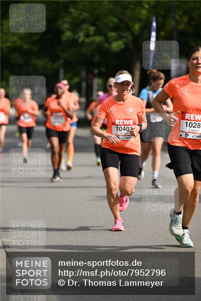 15.06.2025 - REWE Women's Run Dr. Thomas Lammeyer http://msf.ph/oto/7952796 15.06.2025 09:40:46 Laufen 10403, 1028 meine-sportfotos.de