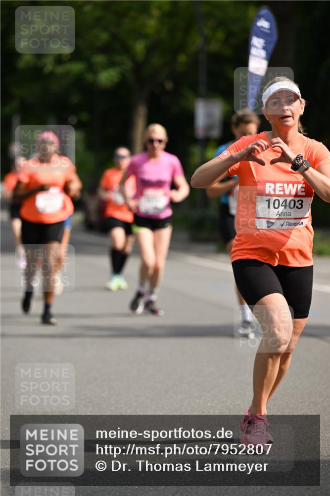 15.06.2025 - REWE Women's Run Dr. Thomas Lammeyer http://msf.ph/oto/7952807 15.06.2025 09:40:47 Laufen 10403 meine-sportfotos.de