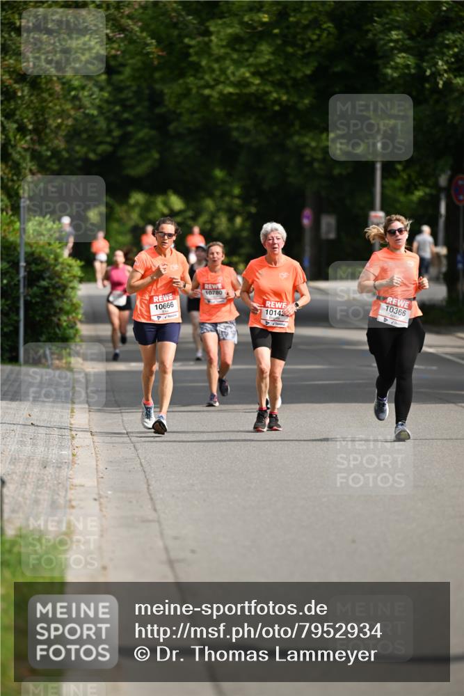 15.06.2025 - REWE Women's Run Dr. Thomas Lammeyer http://msf.ph/oto/7952934 15.06.2025 09:41:09 Laufen 10666, 1014, 10366 meine-sportfotos.de